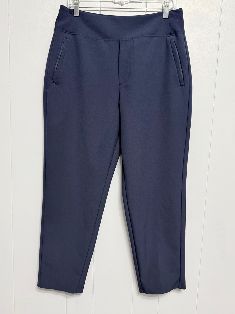Athleta Navy Cropped Ponte Ankle Pants with Zipper Pockets